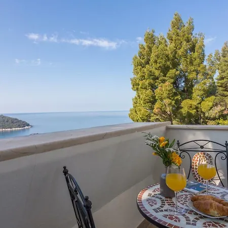 Appartement Lucija *